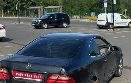 Mercedes-Benz CLK-Класс, 1997 год, 380 000 рублей, 3 фотография