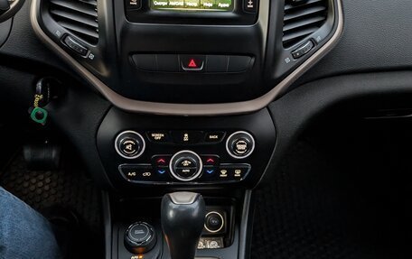 Jeep Cherokee, 2014 год, 2 150 000 рублей, 11 фотография