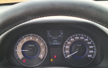 Hyundai Solaris II рестайлинг, 2012 год, 670 000 рублей, 16 фотография