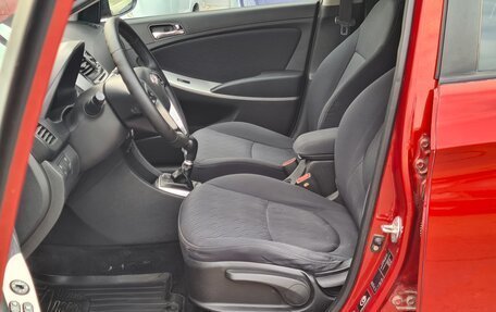 Hyundai Solaris II рестайлинг, 2012 год, 670 000 рублей, 10 фотография