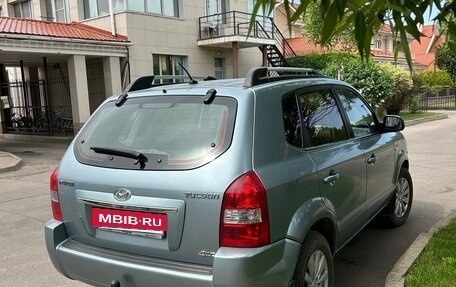 Hyundai Tucson III, 2008 год, 900 000 рублей, 2 фотография