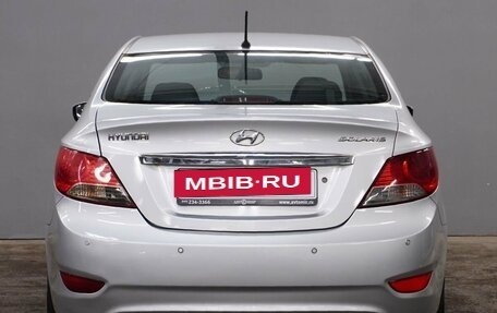 Hyundai Solaris II рестайлинг, 2011 год, 742 000 рублей, 6 фотография