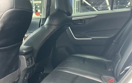 Toyota RAV4, 2021 год, 2 340 020 рублей, 14 фотография