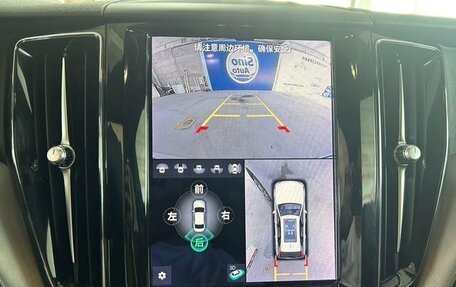 Volvo XC60 II, 2022 год, 3 259 000 рублей, 7 фотография
