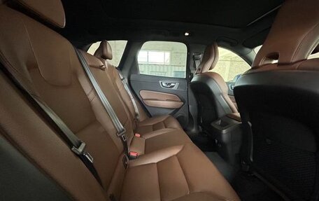 Volvo XC60 II, 2022 год, 3 259 000 рублей, 10 фотография