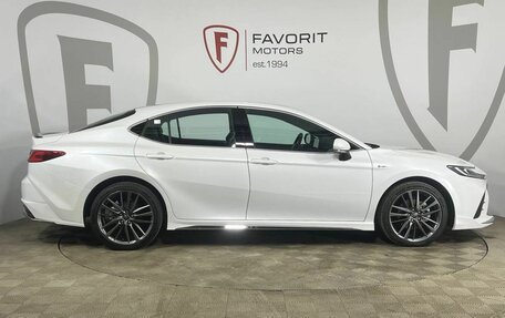 Toyota Camry, 2024 год, 4 890 000 рублей, 4 фотография