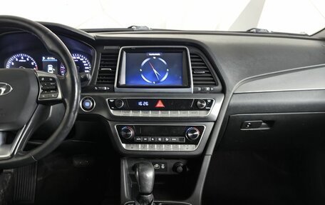 Hyundai Sonata VII, 2017 год, 1 515 000 рублей, 11 фотография