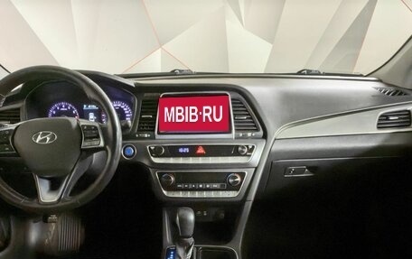 Hyundai Sonata VII, 2017 год, 1 515 000 рублей, 10 фотография