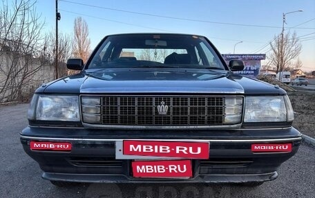 Toyota Crown, 1989 год, 500 000 рублей, 1 фотография