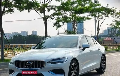 Volvo S60 III, 2022 год, 2 235 000 рублей, 1 фотография