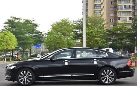 Volvo S90 II рестайлинг, 2021 год, 2 835 000 рублей, 9 фотография