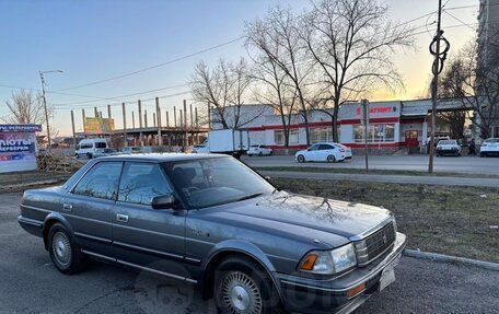 Toyota Crown, 1989 год, 500 000 рублей, 3 фотография
