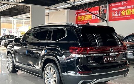 Volkswagen Teramont I, 2022 год, 3 350 000 рублей, 2 фотография