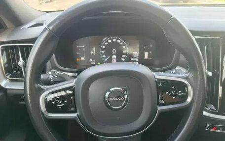 Volvo S60 III, 2022 год, 2 235 000 рублей, 8 фотография