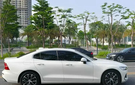 Volvo S60 III, 2022 год, 2 235 000 рублей, 17 фотография