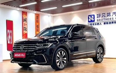 Volkswagen Tiguan II, 2022 год, 2 500 000 рублей, 1 фотография
