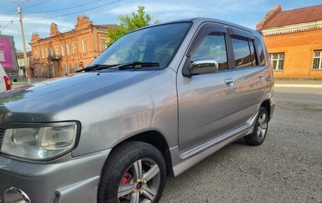 Nissan Cube II, 2002 год, 330 000 рублей, 3 фотография