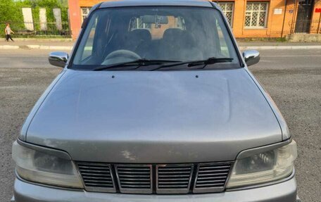 Nissan Cube II, 2002 год, 330 000 рублей, 2 фотография