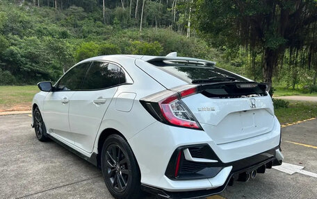 Honda Civic, 2022 год, 1 600 000 рублей, 5 фотография