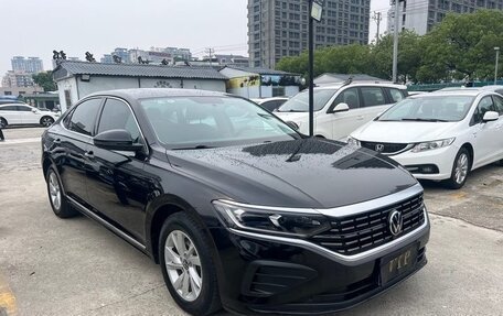 Volkswagen Passat B8 рестайлинг, 2022 год, 1 650 000 рублей, 3 фотография