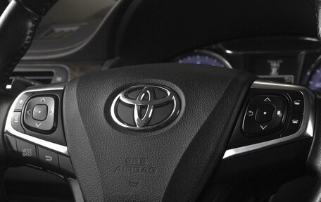 Toyota Camry, 2017 год, 2 365 000 рублей, 18 фотография