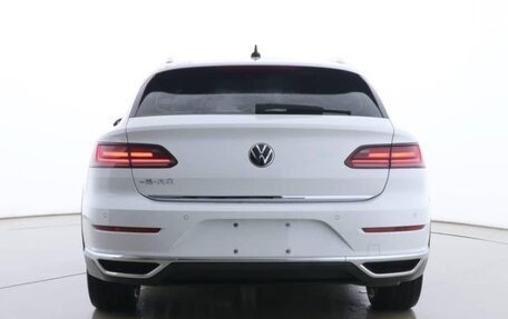 Volkswagen Passat CC, 2022 год, 2 490 000 рублей, 6 фотография