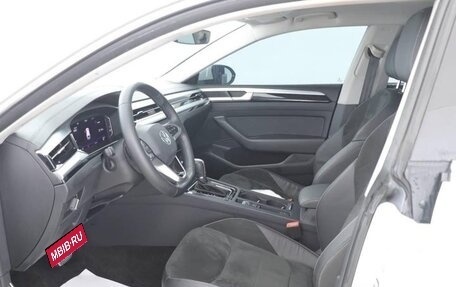 Volkswagen Passat CC, 2022 год, 2 490 000 рублей, 15 фотография