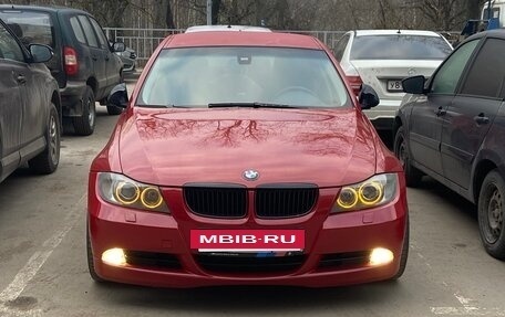 BMW 3 серия, 2006 год, 880 000 рублей, 15 фотография