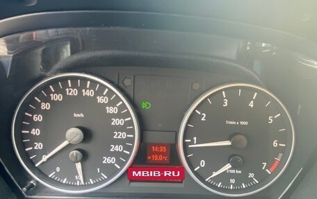 BMW 3 серия, 2006 год, 880 000 рублей, 11 фотография