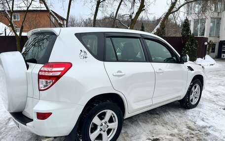 Toyota RAV4, 2011 год, 2 000 000 рублей, 3 фотография