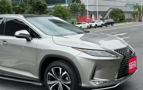 Lexus RX IV рестайлинг, 2022 год, 4 305 000 рублей, 9 фотография