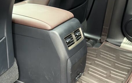 Lexus RX IV рестайлинг, 2022 год, 4 305 000 рублей, 29 фотография