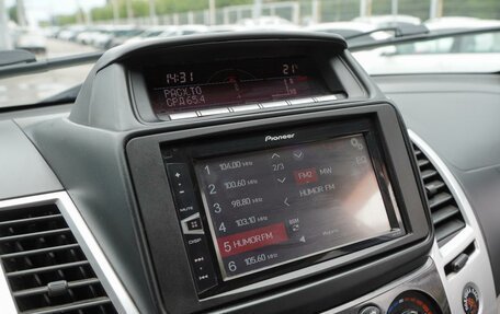 Mitsubishi Pajero Sport II рестайлинг, 2014 год, 2 540 000 рублей, 13 фотография