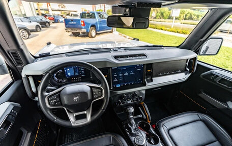 Ford Bronco, 2022 год, 6 937 334 рублей, 6 фотография