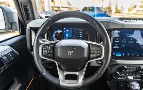 Ford Bronco, 2022 год, 6 937 334 рублей, 8 фотография
