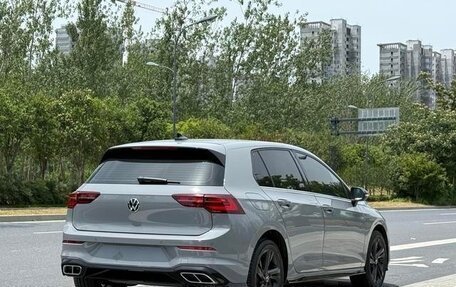 Volkswagen Golf VIII, 2021 год, 2 400 000 рублей, 12 фотография
