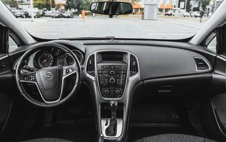 Opel Astra J, 2014 год, 1 150 000 рублей, 4 фотография