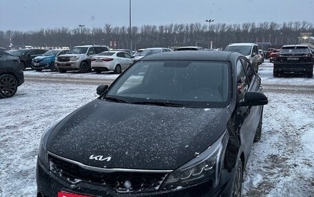 KIA Rio IV, 2021 год, 2 100 000 рублей, 2 фотография