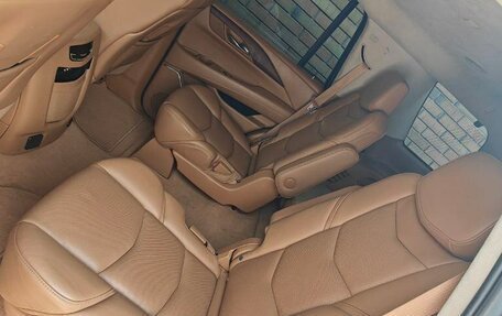 Cadillac Escalade IV, 2016 год, 3 883 500 рублей, 11 фотография