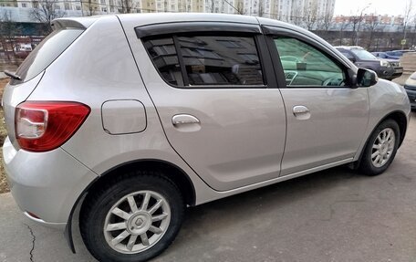 Renault Sandero II рестайлинг, 2016 год, 900 000 рублей, 7 фотография