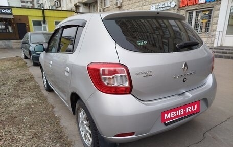 Renault Sandero II рестайлинг, 2016 год, 900 000 рублей, 5 фотография