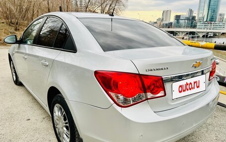 Chevrolet Cruze II, 2011 год, 499 000 рублей, 9 фотография
