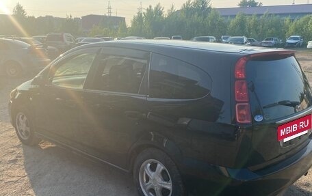 Honda Stream I рестайлинг, 2006 год, 800 000 рублей, 3 фотография