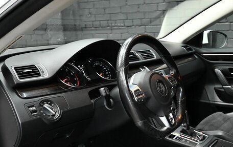 Volkswagen Passat CC I рестайлинг, 2013 год, 1 690 000 рублей, 13 фотография