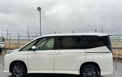Toyota Voxy, 2023 год, 3 750 000 рублей, 1 фотография