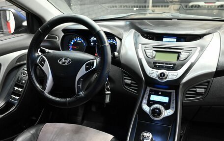 Hyundai Avante, 2011 год, 950 000 рублей, 12 фотография