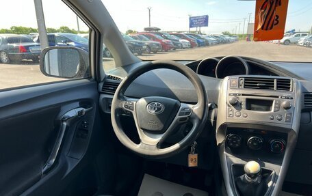 Toyota Verso I, 2009 год, 1 204 990 рублей, 14 фотография