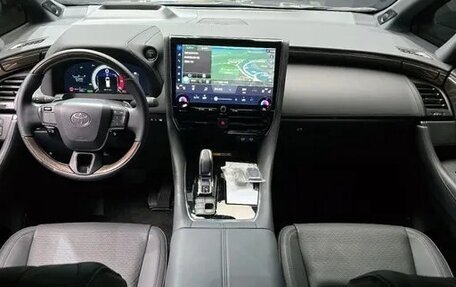 Toyota Alphard, 2024 год, 9 990 000 рублей, 6 фотография