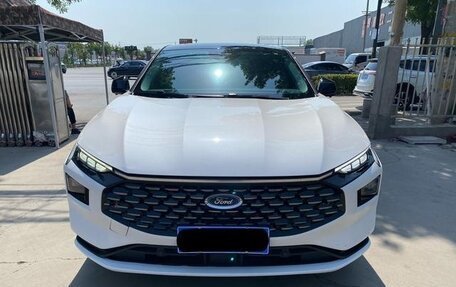 Ford Mondeo, 2025 год, 2 800 000 рублей, 5 фотография
