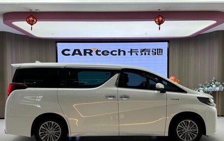 Toyota Alphard III, 2022 год, 10 441 887 рублей, 17 фотография